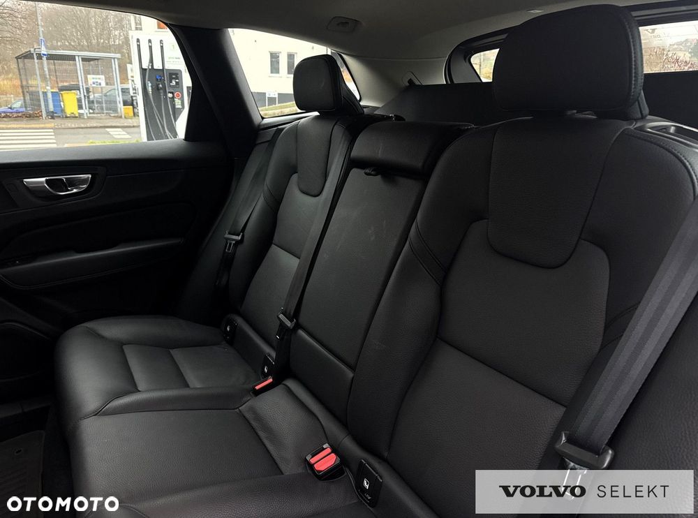 Volvo XC 60 - 29
