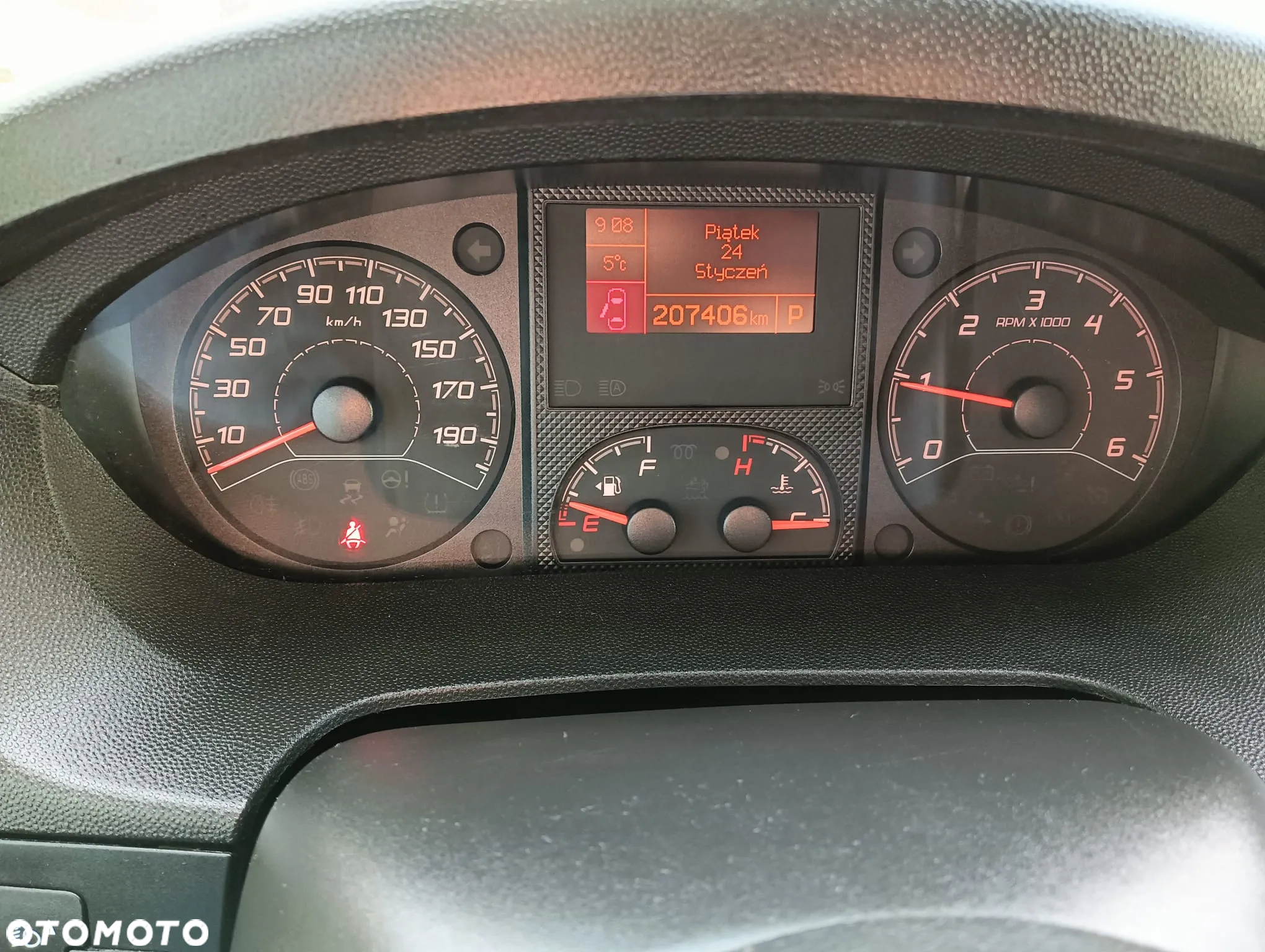 Fiat DUCATO FURGON BLASZAK L2H1 NR 823 - 19