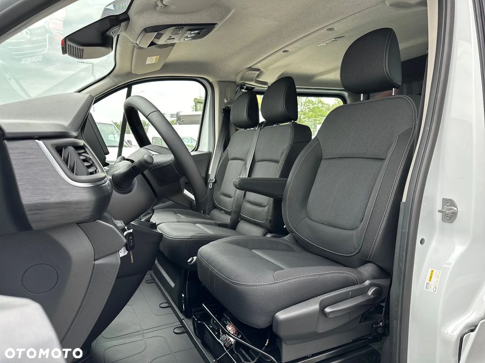 Renault Trafic - 10