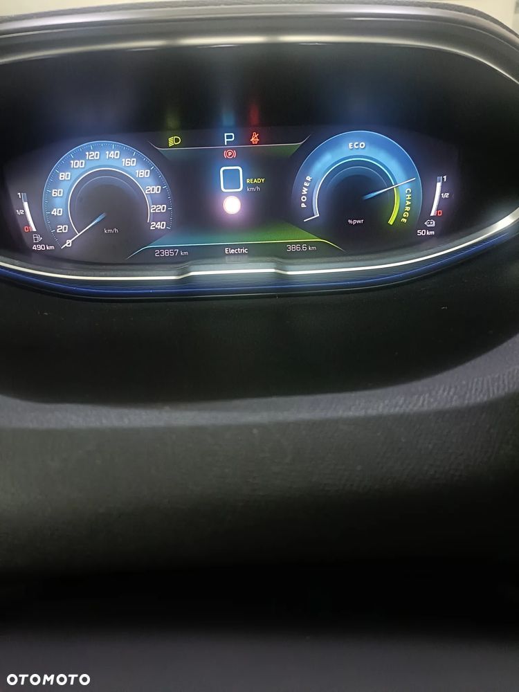 Peugeot 3008 1.6 PureTech Hybrid PHEV Active Pack S&S EAT8 - 11