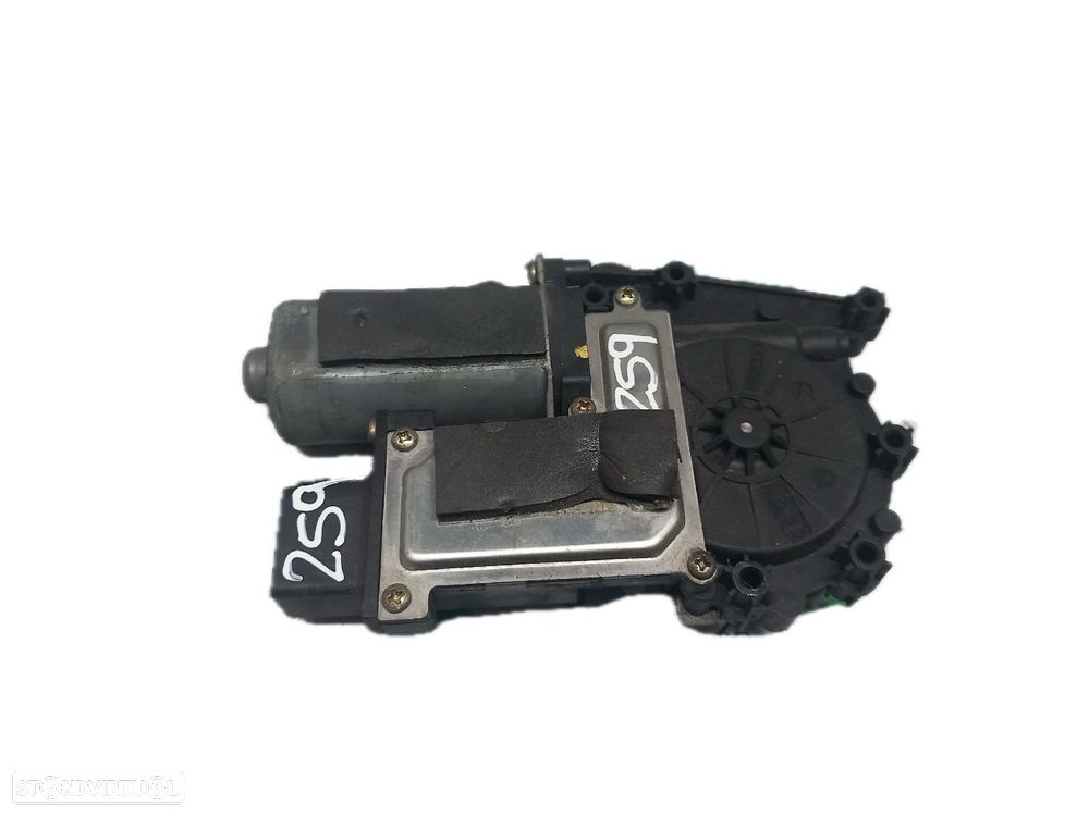 Motor Elevador Frente Direito Seat Ibiza Ii (6K1) - 5