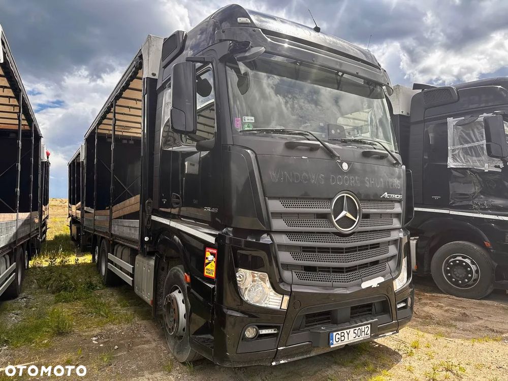 Mercedes-Benz ACTROS - 2