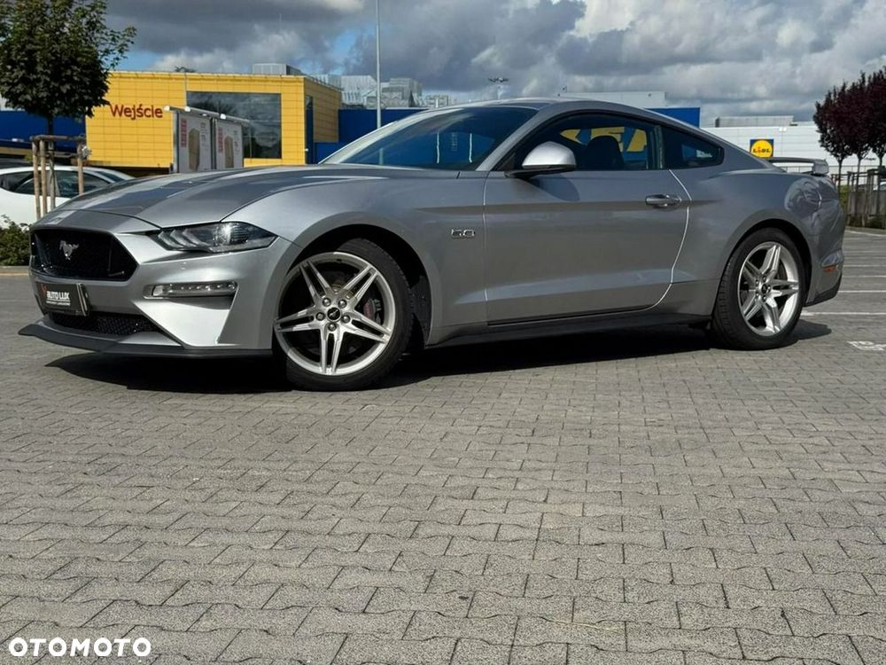 Ford Mustang - 5