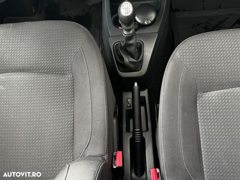 Dacia Lodgy 1.5 Blue dCi Laureate - 18