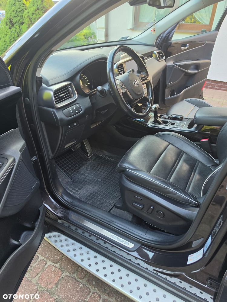 Kia Sorento 2.0 CRDI GT Line - 11