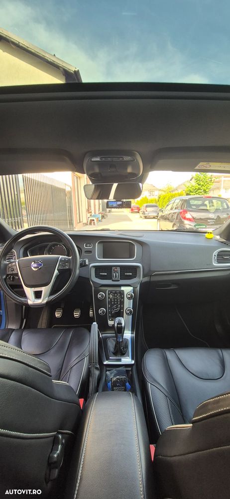 Volvo V40 D2 RDesign - 14