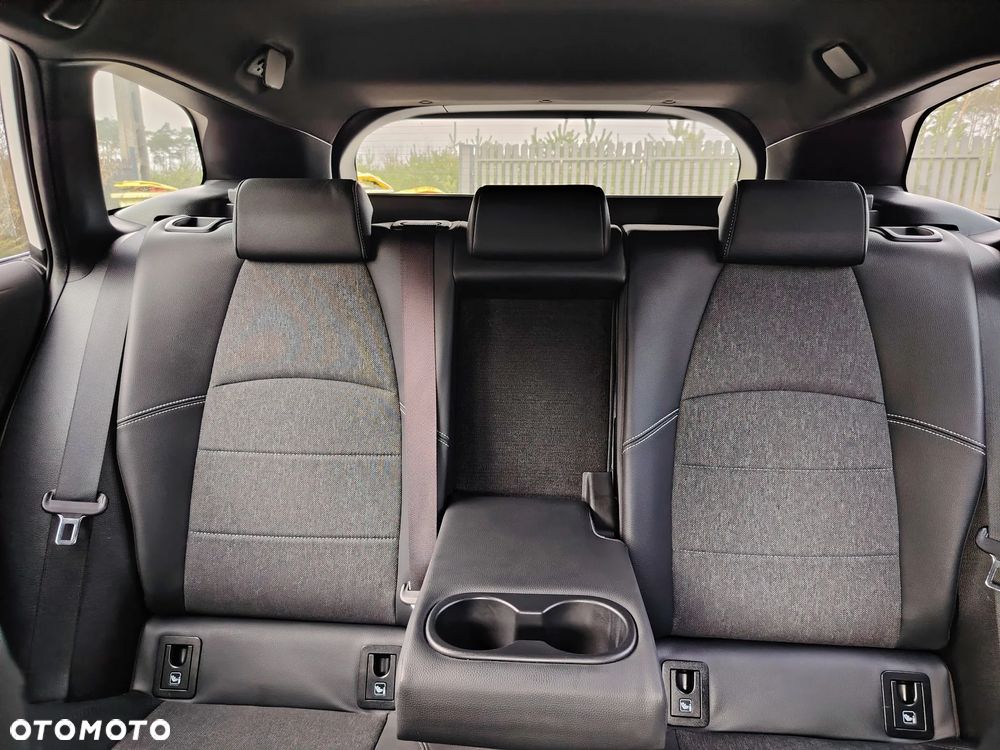 Toyota Corolla 1.8 Hybrid Style - 31