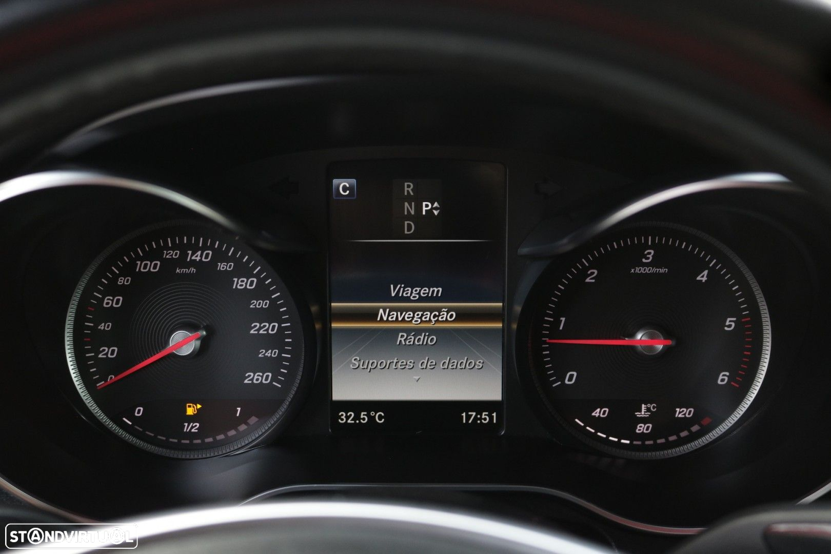 Mercedes-Benz GLC 250 d AMG Line 4-Matic - 48