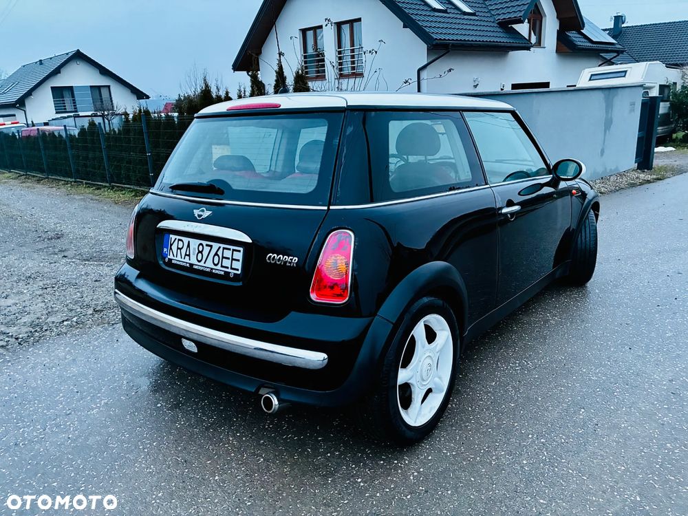 MINI Cooper Seven - 3