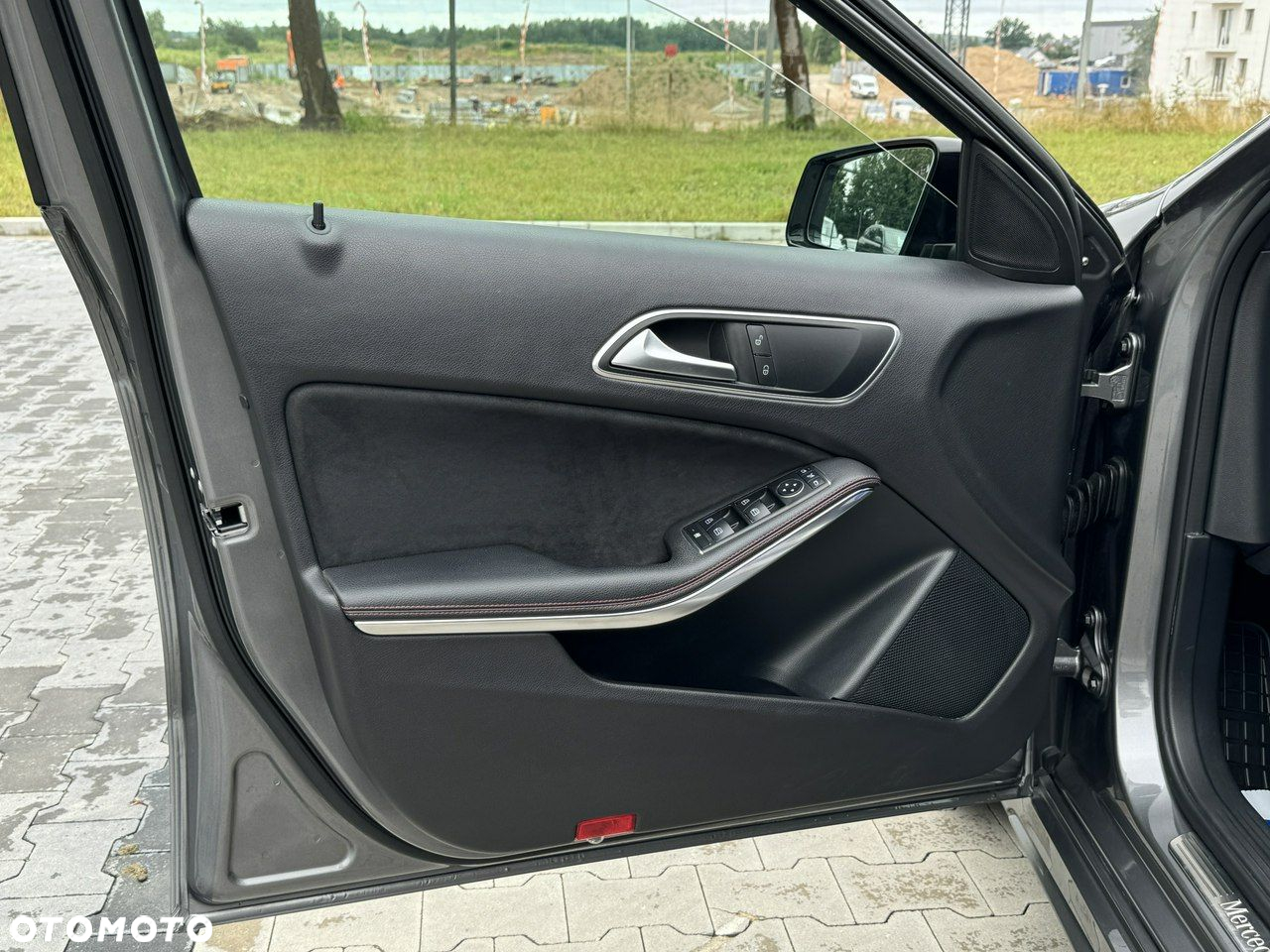 Mercedes-Benz Klasa A 160 CDI 7G-DCT AMG Line - 16