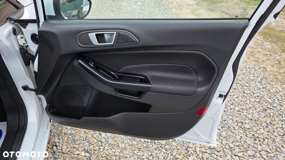 Ford Fiesta 1.25 SYNC Edition - 22
