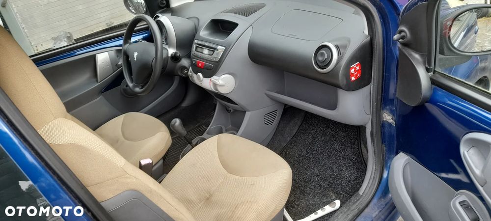 PEUGEOT 107 maska - 6