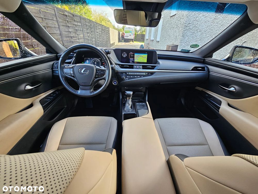 Lexus ES 300h Elegance - 5
