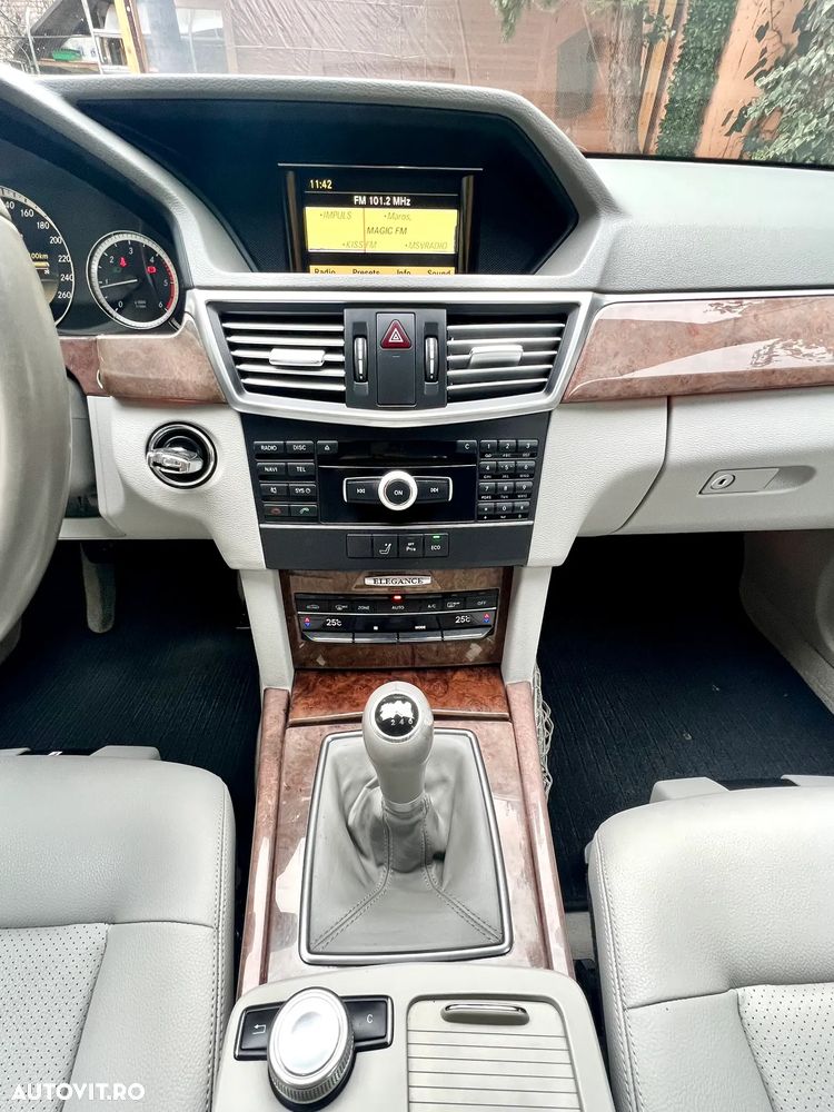 Mercedes-Benz E 220 BlueTEC BlueEFFICIENCY Edition Elegance - 13