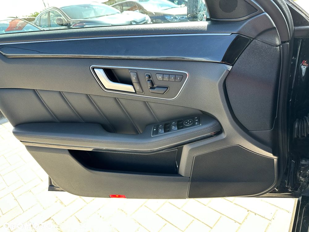 Mercedes-Benz Klasa E - 18