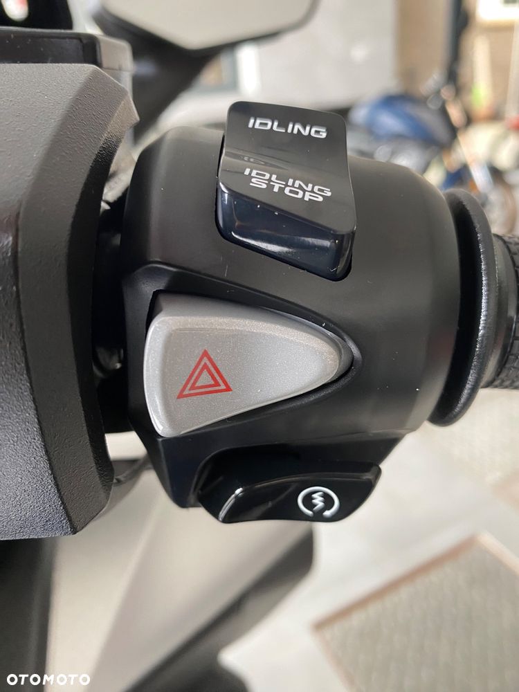 Honda NSS - 13
