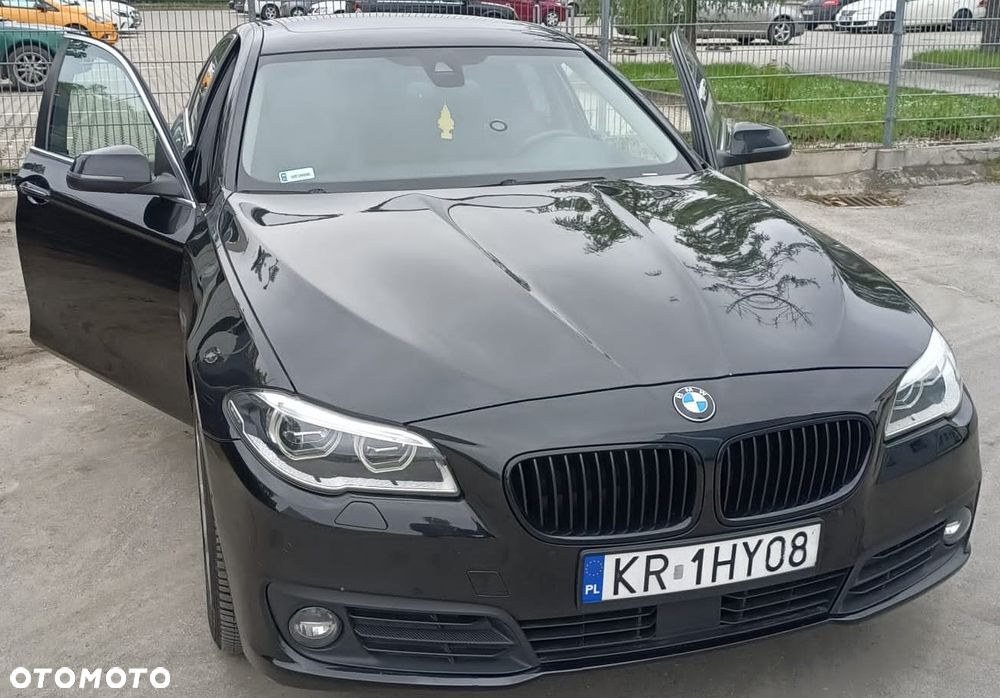 BMW Seria 5 530d xDrive - 13