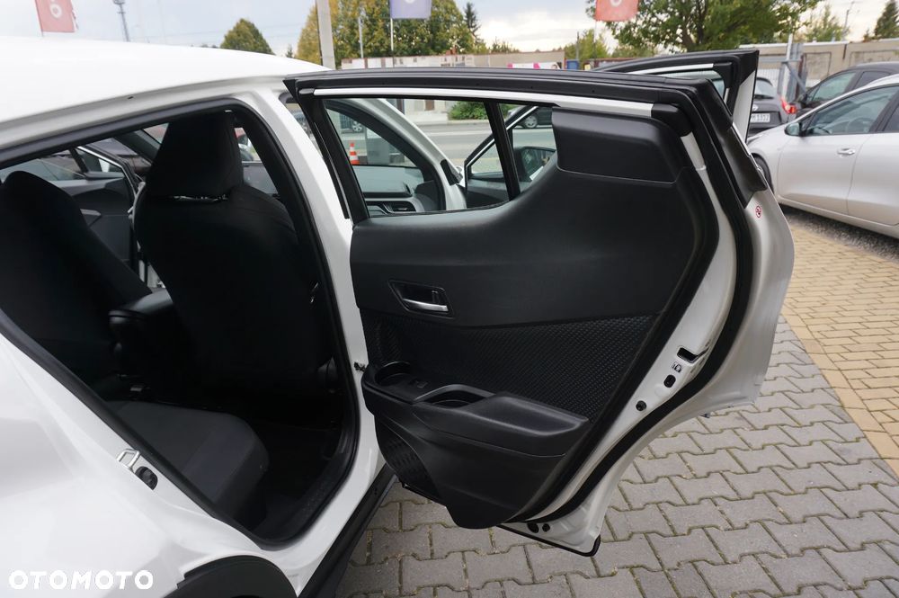Toyota C-HR 1.8 Hybrid Premium - 30