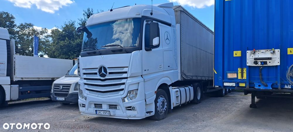 Mercedes-Benz Actros MP4 - 1
