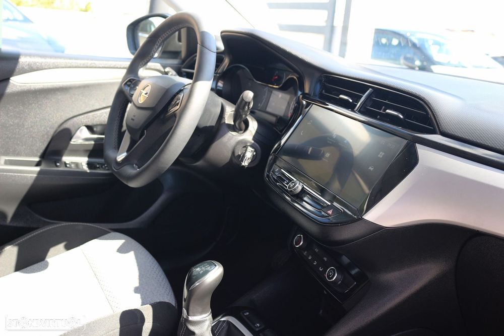 Opel Corsa 1.2 - 38