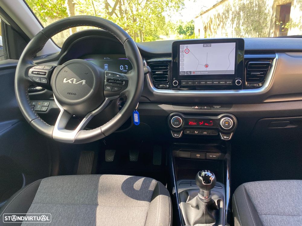Kia Stonic 1.2 MPi Vibe - 17