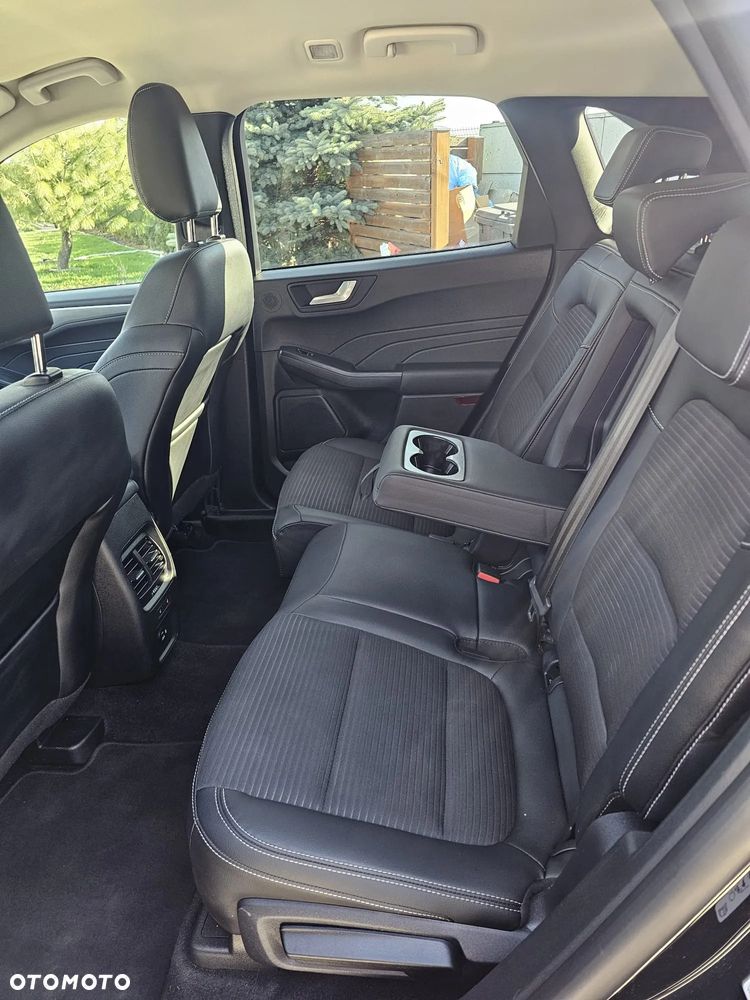Ford Kuga 2.5 FHEV FWD Titanium X - 16