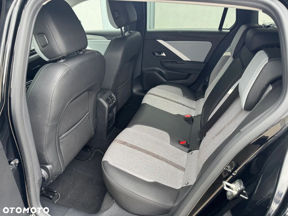 Opel Astra 1.5 D Automatik Enjoy - 21