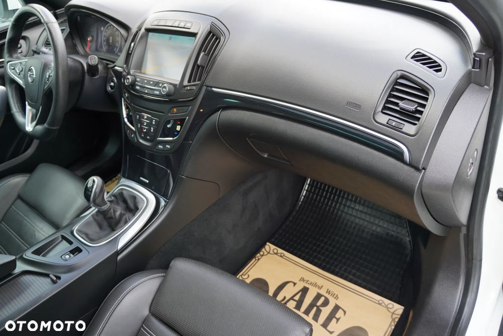 Opel Insignia CT 2.0 CDTI 4x4 S&S - 12