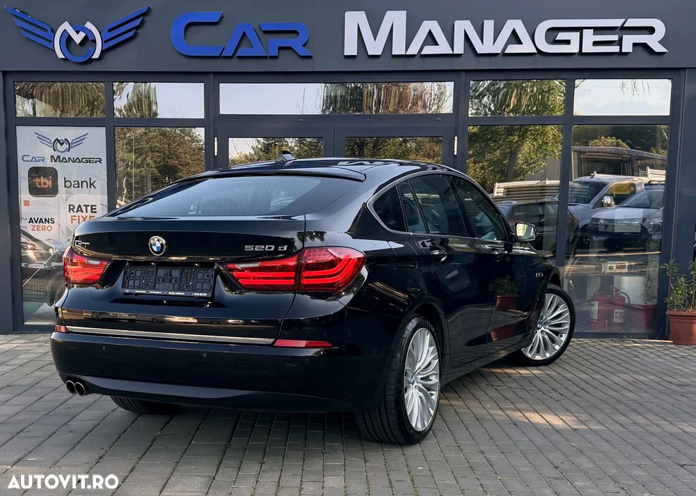 BMW Seria 5 520d xDrive - 4