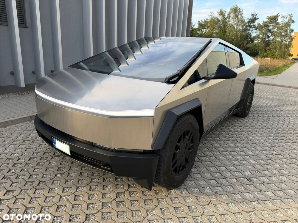 Tesla Cybertruck