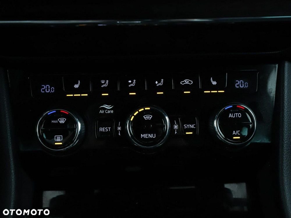 Skoda Superb 1.8 TSI DSG Ambition - 30