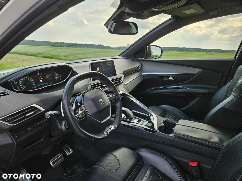 Peugeot 5008 - 12
