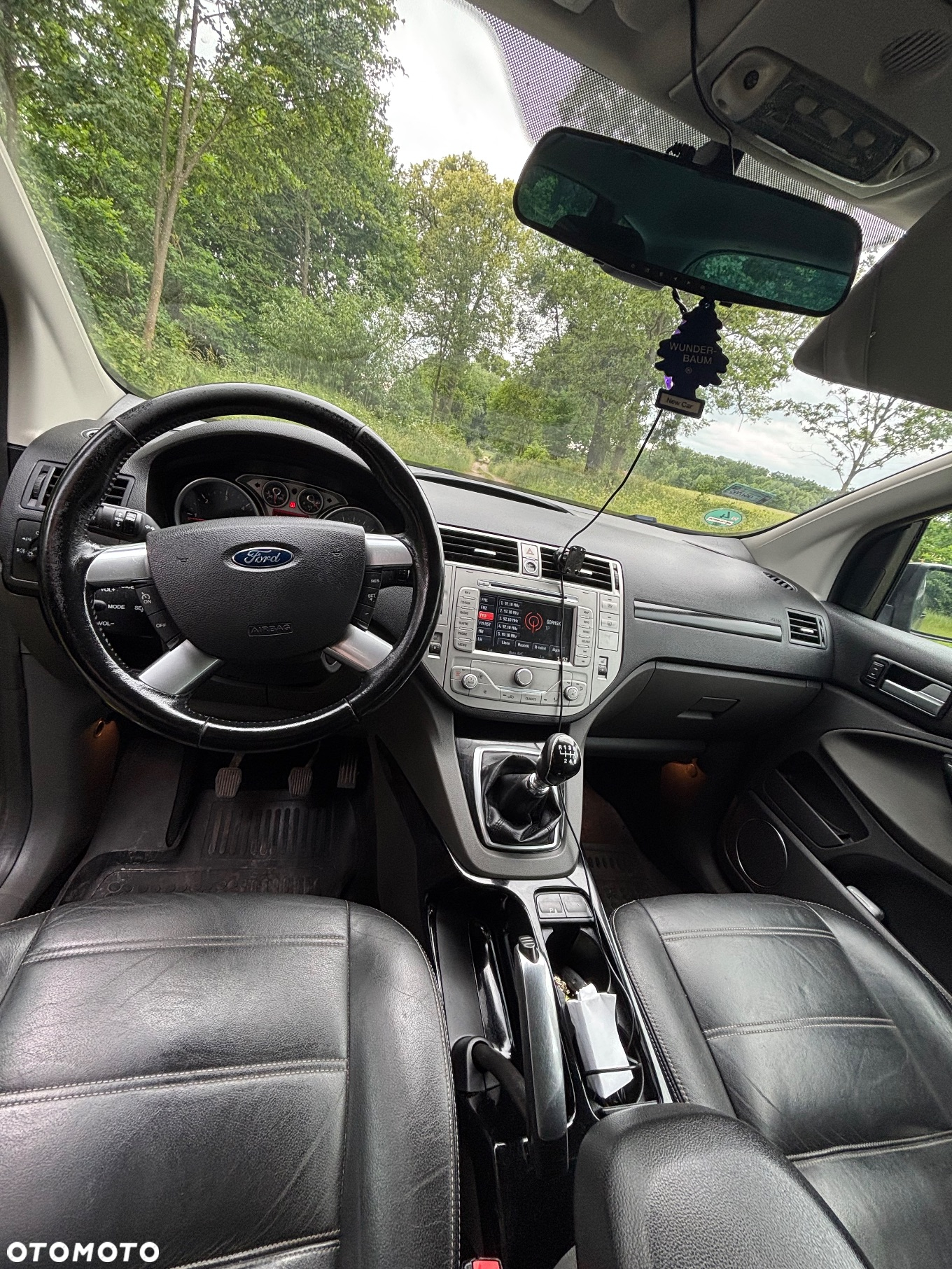 Ford Kuga - 10