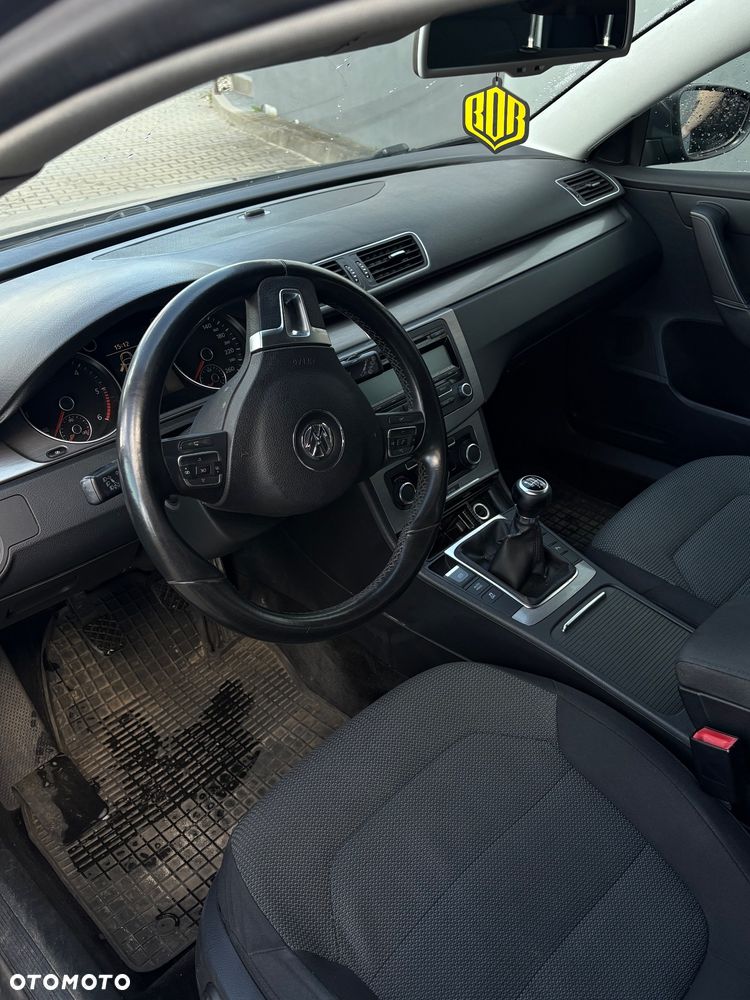 Volkswagen Passat 2.0 TDI Comfortline CityLine - 9