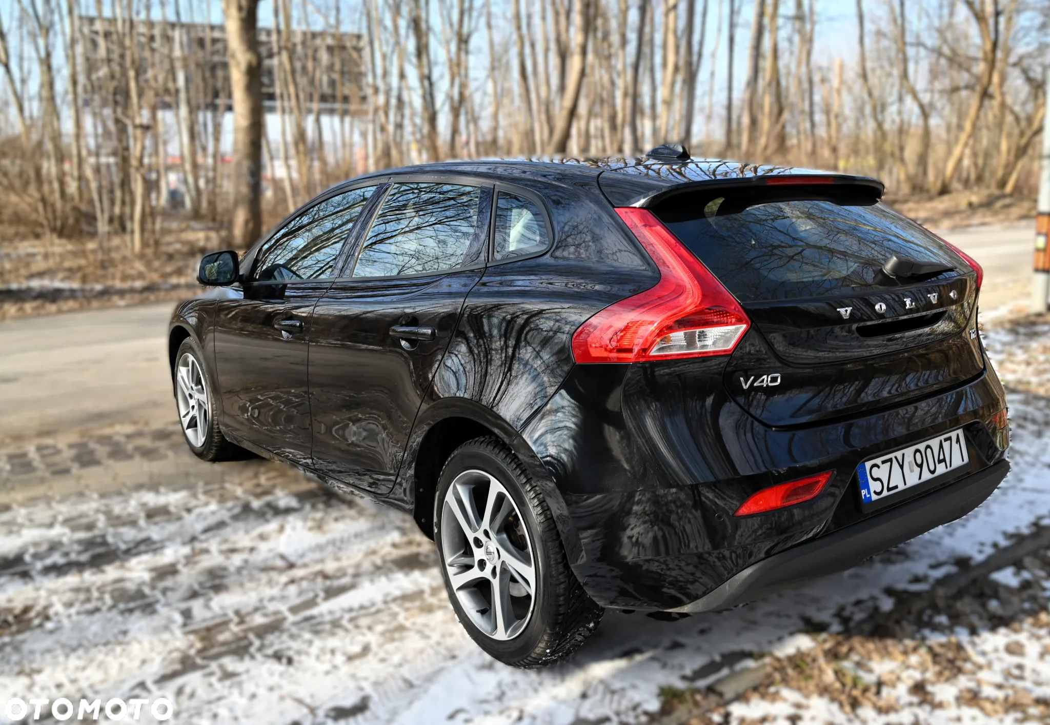 Volvo V40 - 15
