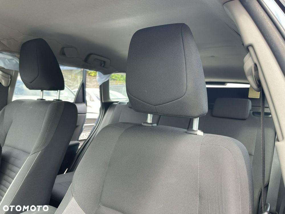Toyota Auris 1.6 Comfort - 12
