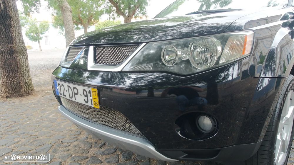 Mitsubishi Outlander 2.0 DI-D Intense 4WD - 43
