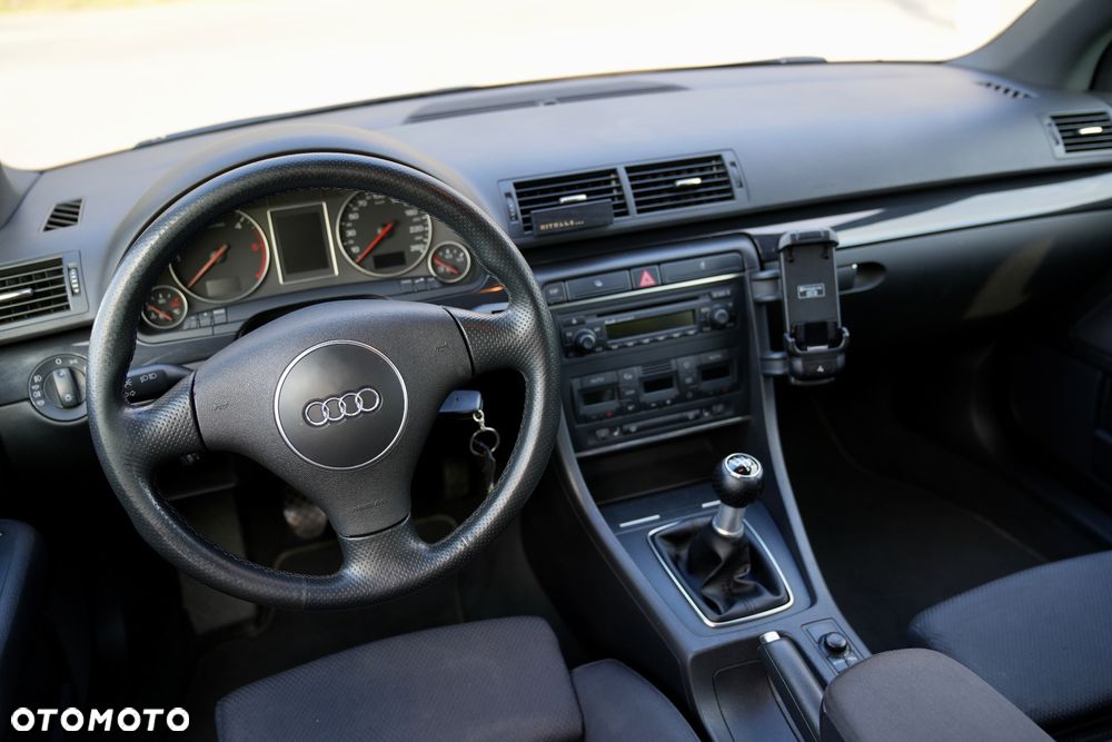 Audi A4 Avant 1.9 TDI - 11