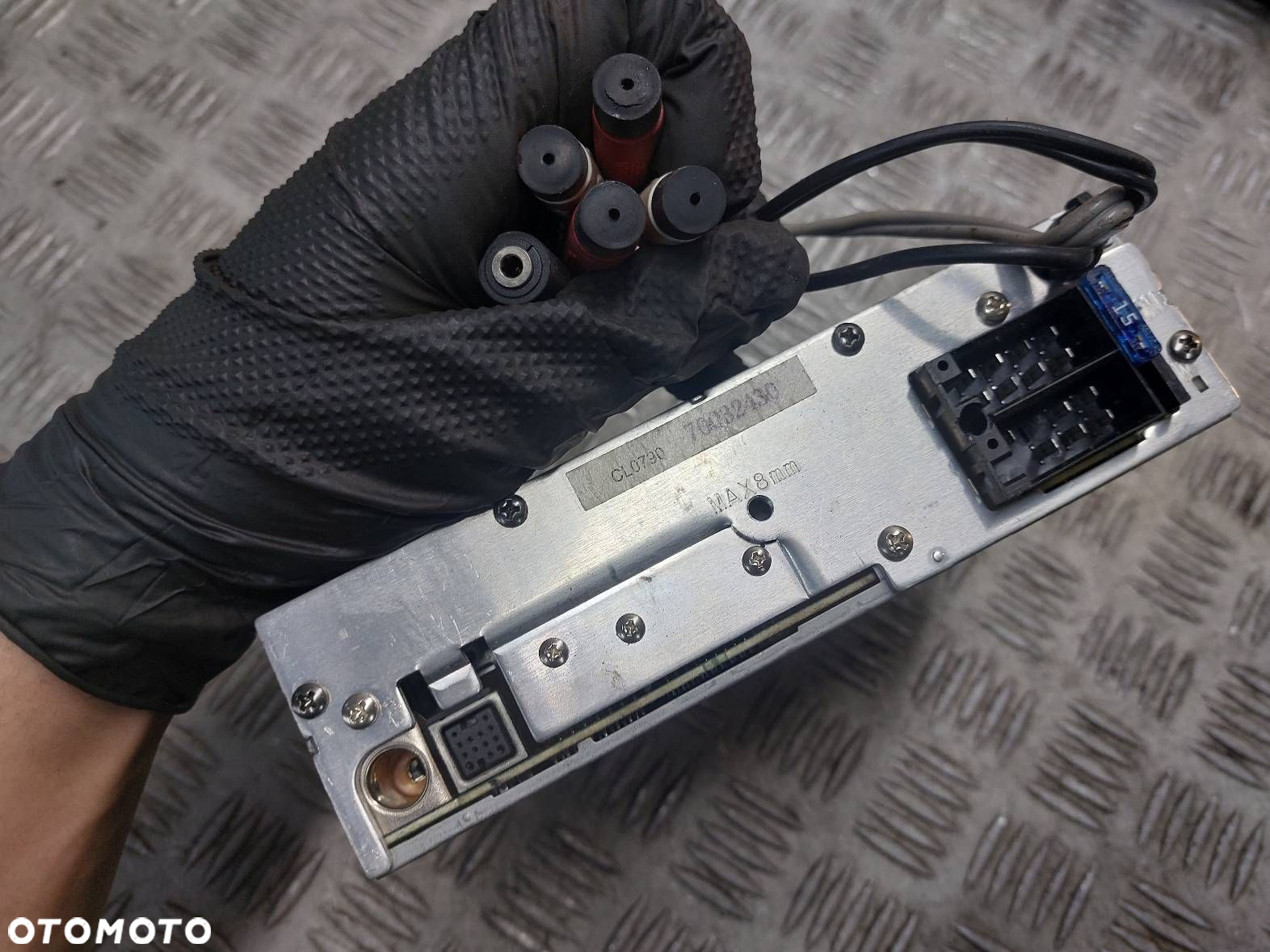 RADIO ODTWARZACZ CLARION DXZ379RMP - 4