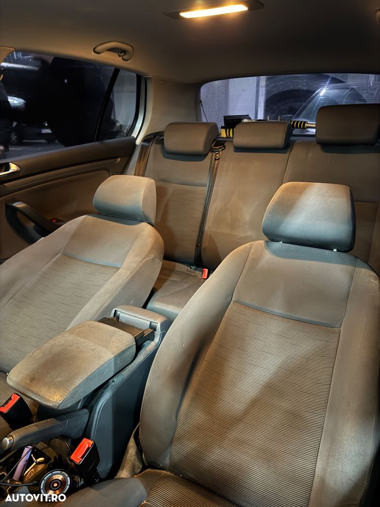 Volkswagen Golf 1.4 Comfortline - 15