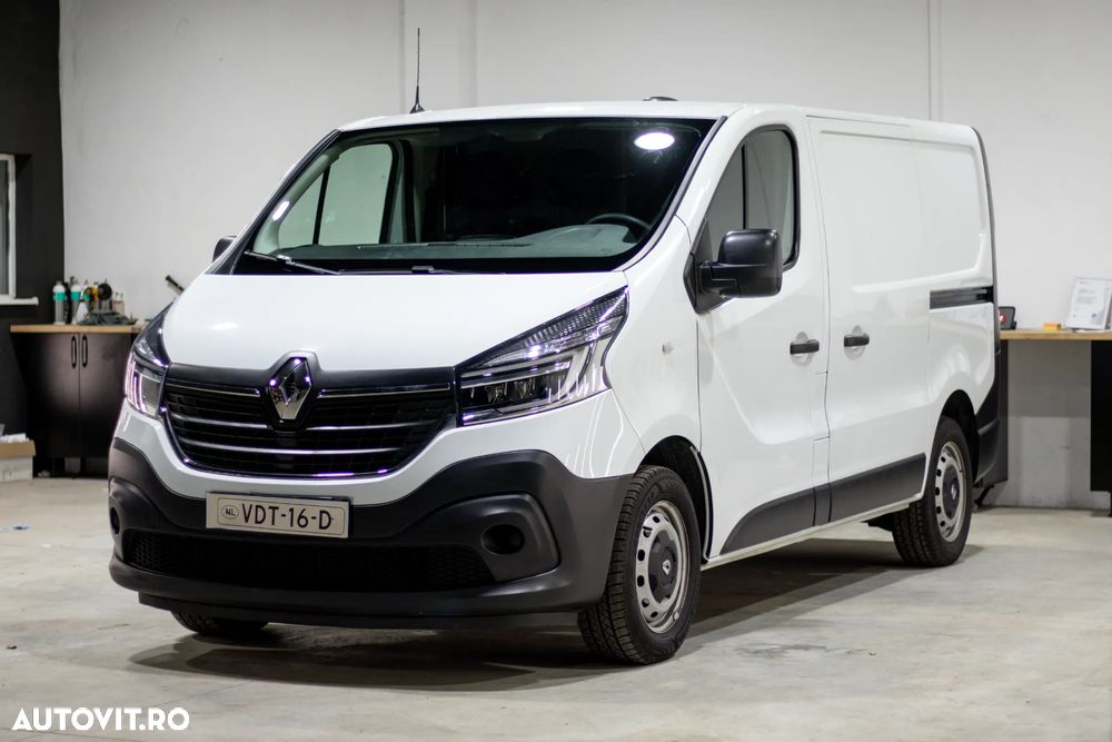 Renault Trafic ENERGY dCi 120 Grand Combi Life - 6