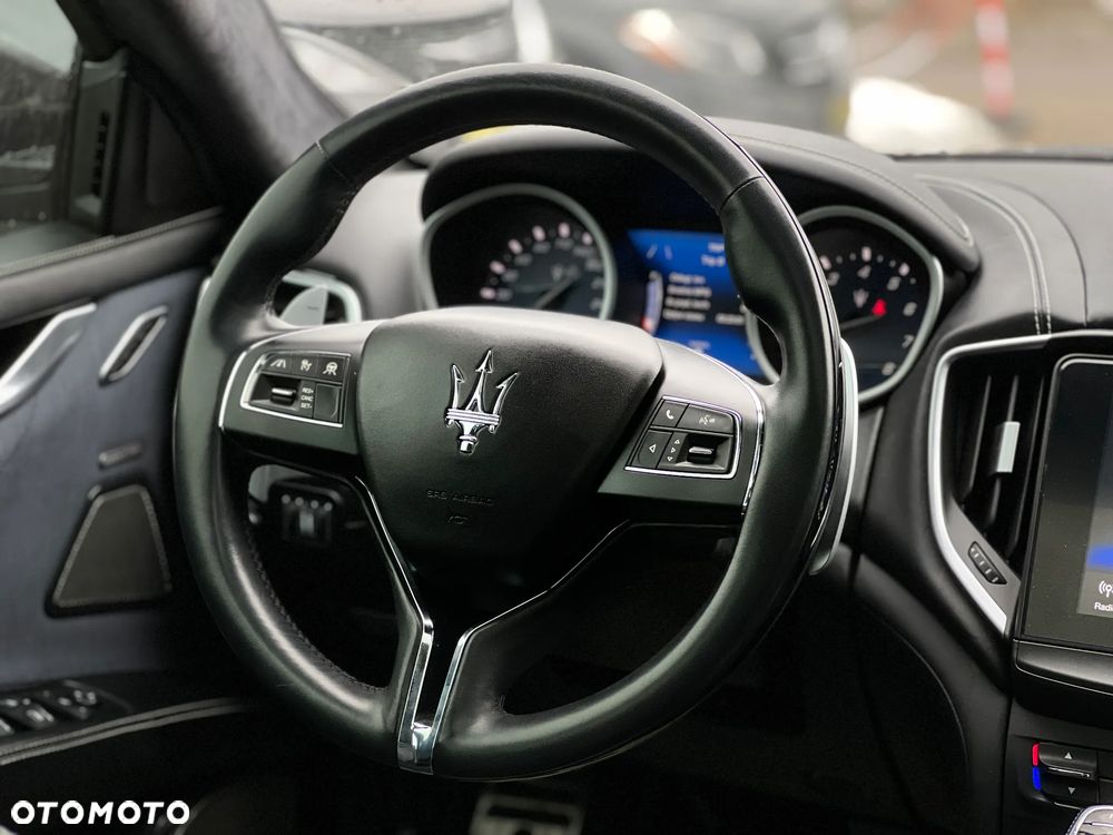 Maserati Ghibli - 16