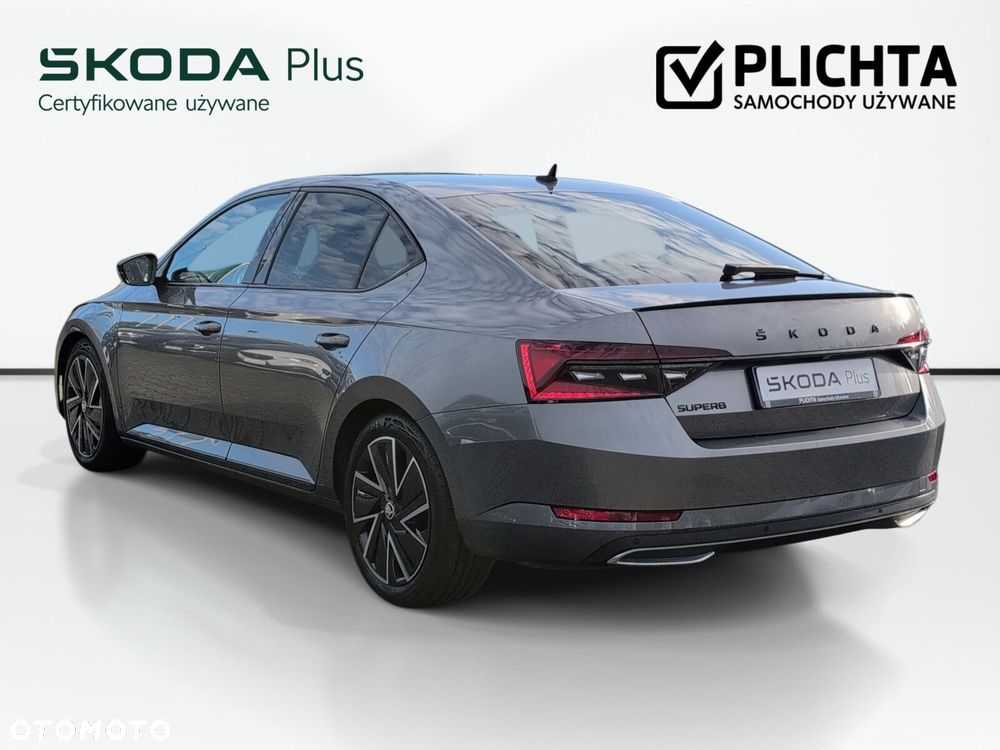 Skoda Superb 2.0 TSI Sportline DSG - 8