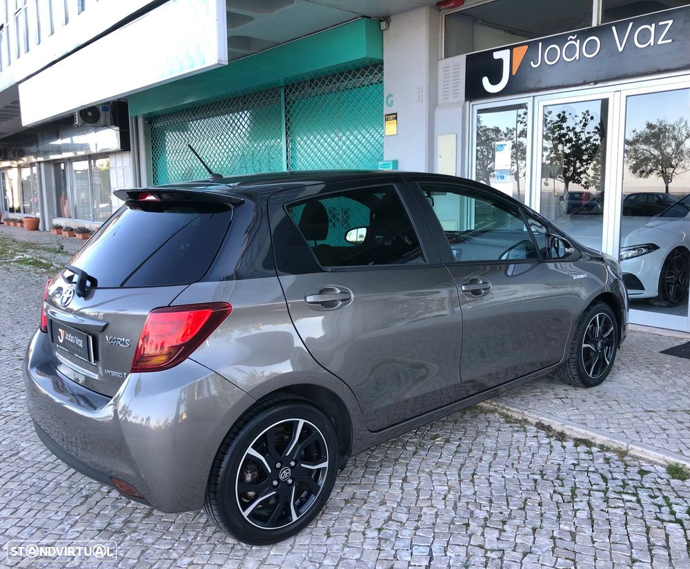 Toyota Yaris 1.5 HSD Comfort - 10