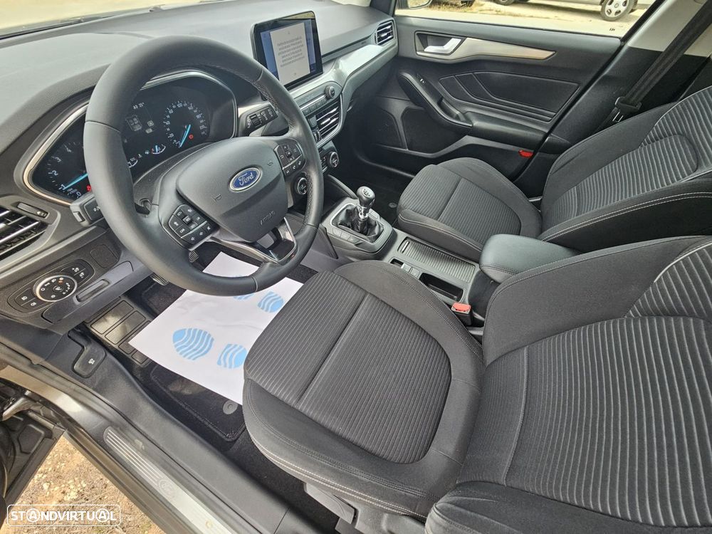Ford Focus SW 1.0 EcoBoost Titanium - 19