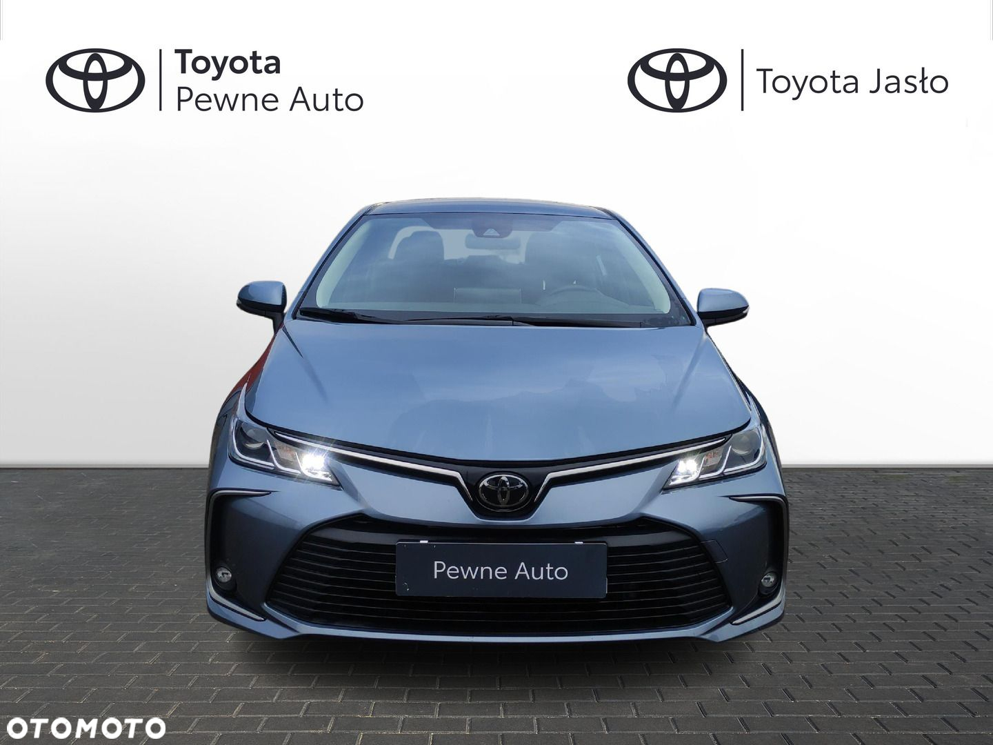 Toyota Corolla - 2