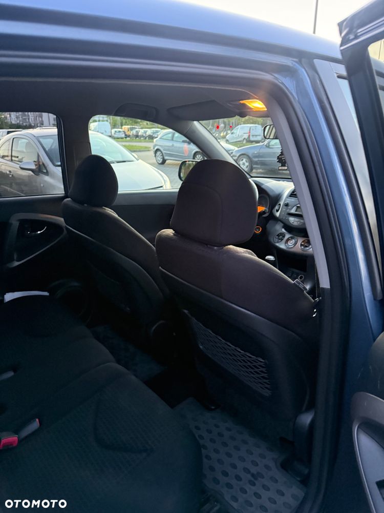 Toyota RAV4 2.0 VVT-i Sol - 15