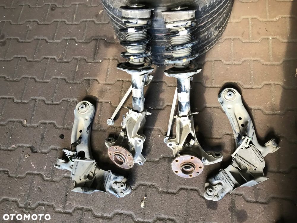 AMORTYZATOR ZWROTNICA WAHACZ AUDI A3 RS3 8V 19r 8V0413029K  gwa!!! - 1