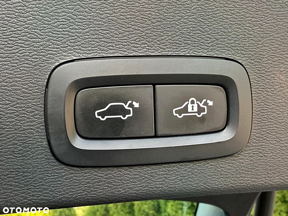 Volvo XC 40 D3 Geartronic R-Design - 5