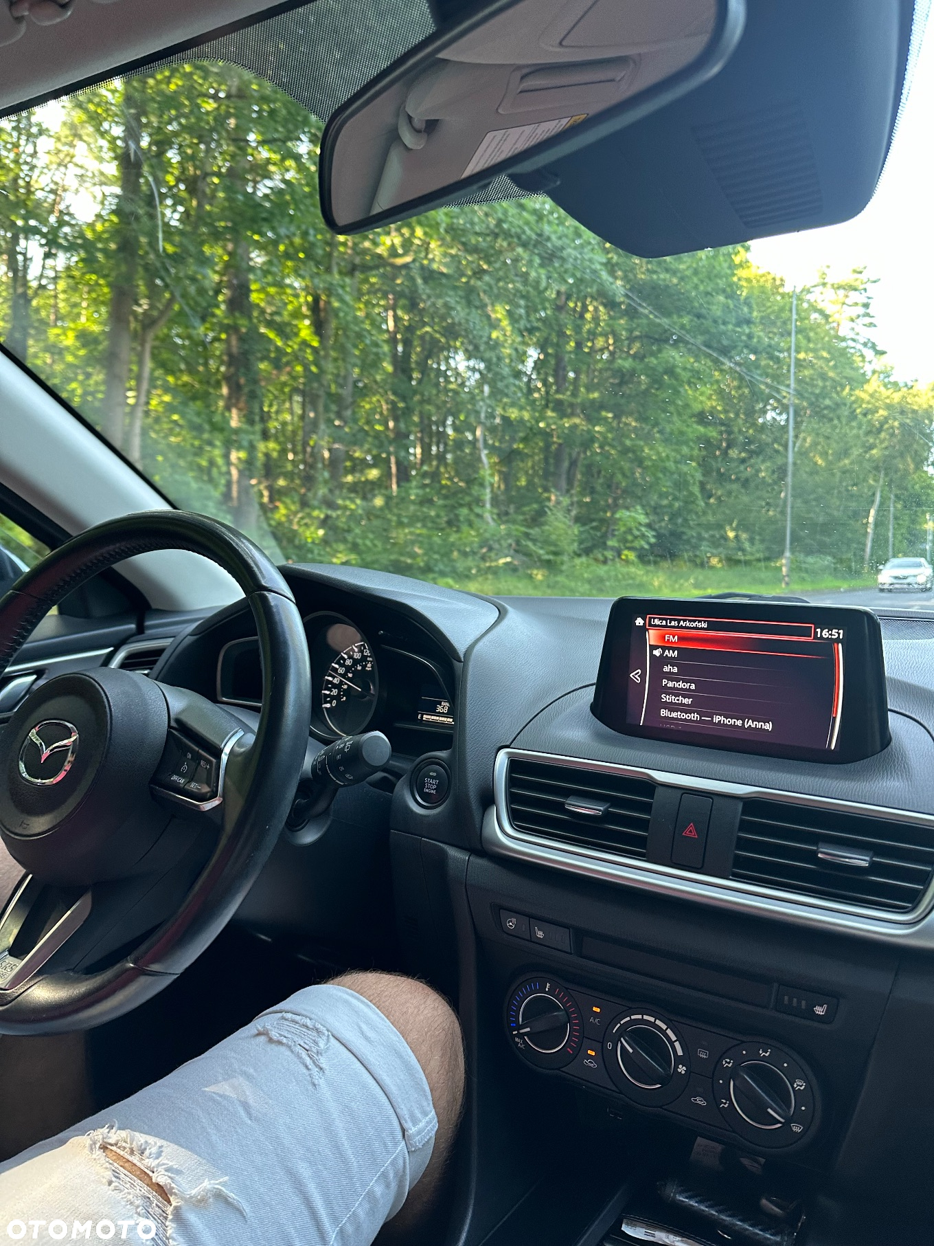 Mazda 3 - 4